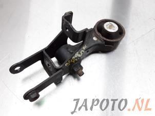 Used Gearbox mount Toyota iQ 1.0 12V VVT-i Price € 29,95 Margin scheme offered by Japoto Parts B.V.