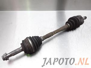 Used Front drive shaft, left Toyota Yaris Verso (P2) 1.3 16V Price € 49,95 Margin scheme offered by Japoto Parts B.V.