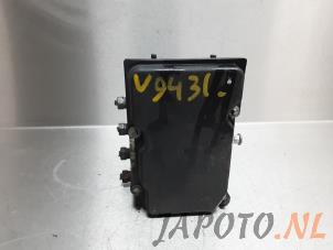 Usados Bomba ABS Daihatsu Cuore (L251/271/276) 1.0 12V DVVT Precio € 49,95 Norma de margen ofrecido por Japoto Parts B.V.