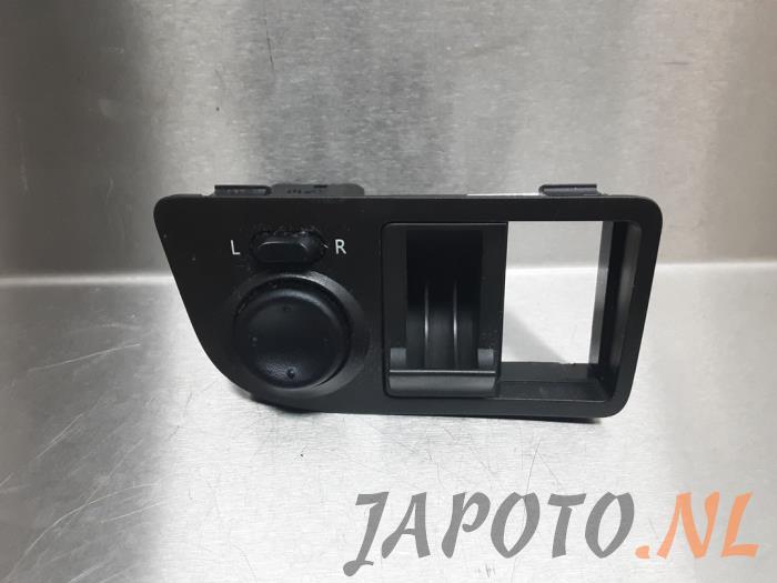 Mirror switch from a Daewoo Spark 1.2 16V 2011