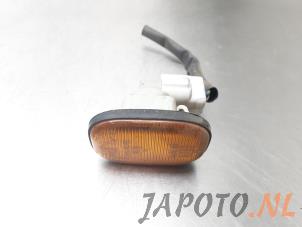 Used Indicator lens, front left Toyota MR2 (ZZW30) 1.8 16V VT-i Price € 14,95 Margin scheme offered by Japoto Parts B.V.