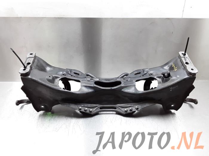 Usados Subchasis Subaru XV (GT/GX) 2.0 AWD 16V Precio € 208,95 Norma de margen ofrecido por Japoto Parts B.V.