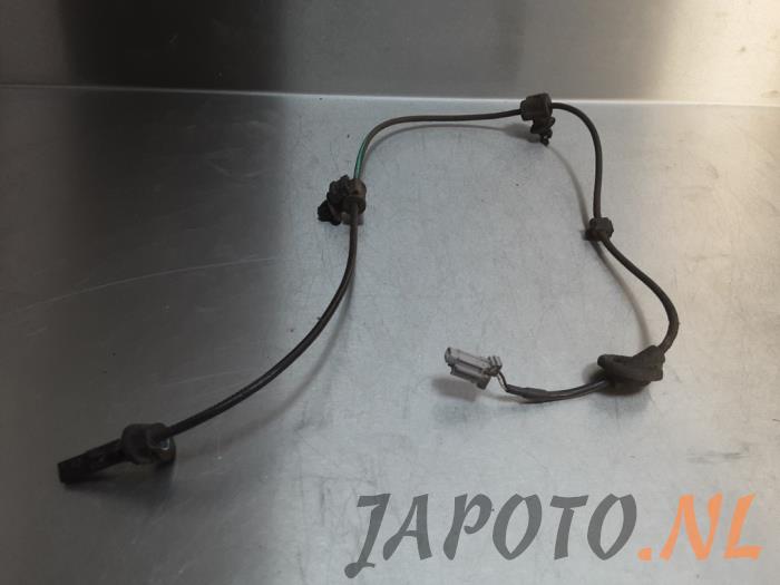 Begagnade ABS-sensor Subaru XV (GT/GX) 2.0 AWD 16V Pris € 26,20 Marginaltabell erbjuds av Japoto Parts B.V.