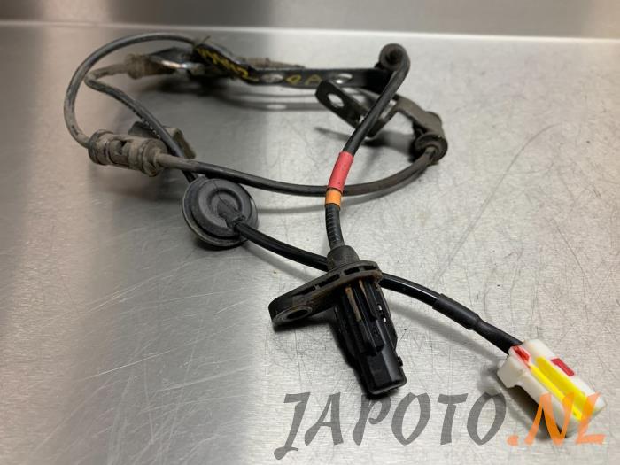 Begagnade ABS-sensor Kia Sportage (SL) 1.6 GDI 16V 4x2 Pris € 20,95 Marginaltabell erbjuds av Japoto Parts B.V.