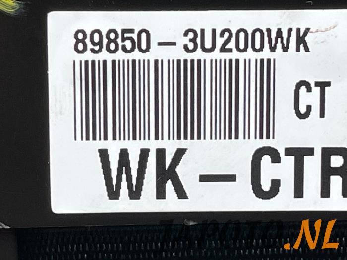 Pas bezpieczenstwa srodkowy tyl z Kia Sportage (SL) 1.6 GDI 16V 4x2 2013