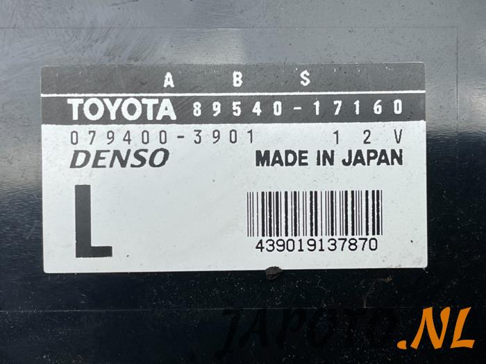 Sterownik ABS z Toyota MR2 (ZZW30) 1.8 16V VT-i 2001