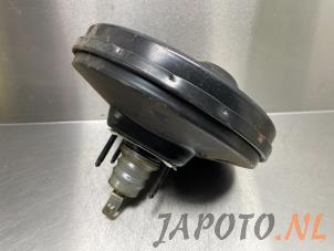 Usagé Assistant de freinage Mazda 3 (BK12) 1.6i 16V Prix € 39,99 Règlement à la marge proposé par Japoto Parts B.V.
