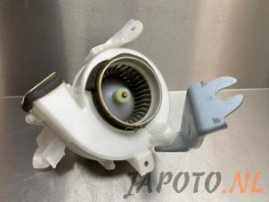 Używane Silnik wentylatora nagrzewnicy Toyota Prius (NHW20) 1.5 16V Cena € 50,00 Procedura marży oferowane przez Japoto Parts B.V.