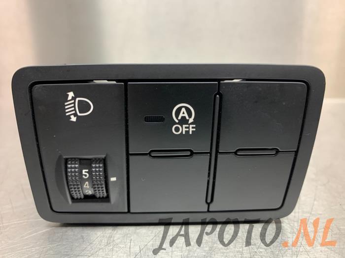Interruptor (varios) de un Kia Picanto (TA) 1.0 12V 2014