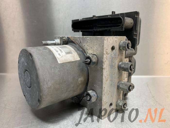 ABS Pumpen mei oenummer 57110S Vorrat ProxyParts.de