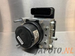 Used ABS pump Toyota Yaris III (P13) 1.5 16V Dual VVT-iE Price € 134,95 Margin scheme offered by Japoto Parts B.V.