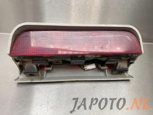 Używane Dodatkowe swiatlo stopu srodek Mitsubishi Pajero Canvas Top (V6/7) 3.2 DI-D 16V Cena € 19,95 Procedura marży oferowane przez Japoto Parts B.V.