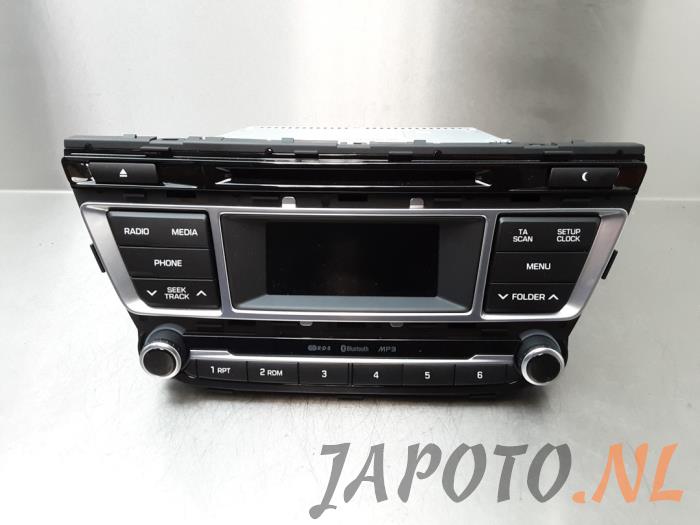 Radio/Lecteur CD d'un Hyundai i20 (GBB) 1.0 T-GDI 100 12V 2017
