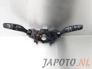 Used Steering column stalk Hyundai i20 (GBB) 1.0 T-GDI 100 12V Price € 90,69 Inclusive VAT offered by Japoto Parts B.V.