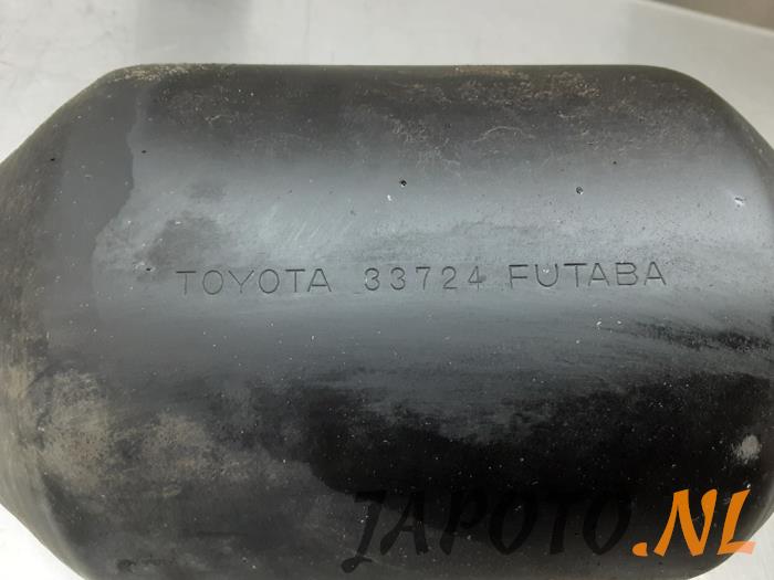 Auspuff Enddämpfer van een Toyota RAV4 (A4) 2.0 D-4D 16V 4x2 2014