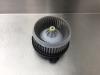 Motor de ventilador de calefactor de un Toyota RAV4 (A4) 2.0 D-4D 16V 4x2 2014