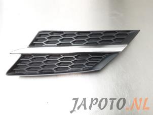 Usagé Calandre Toyota RAV4 (A4) 2.0 D-4D 16V 4x2 Prix € 24,95 Règlement à la marge proposé par Japoto Parts B.V.