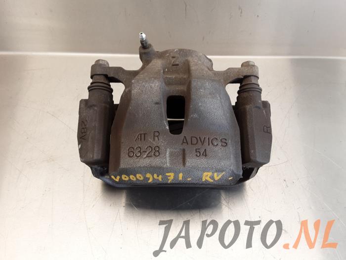 Gebrauchte Bremszange rechts vorne Toyota RAV4 (A4) 2.0 D-4D 16V 4x2 Preis € 20,95 Margenregelung angeboten von Japoto Parts B.V.