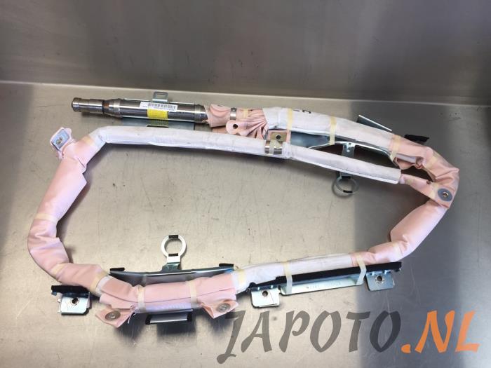 Używane Kurtyna lewa Subaru Forester (SH) 2.0D Cena € 95,23 Z VAT oferowane przez Japoto Parts B.V.