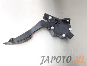 Used Accelerator pedal Subaru Forester (SH) 2.0D Price € 90,69 Inclusive VAT offered by Japoto Parts B.V.