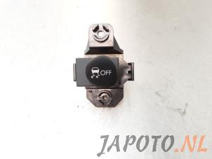 Used ESP switch Subaru Forester (SH) 2.0D Price € 15,67 Inclusive VAT offered by Japoto Parts B.V.