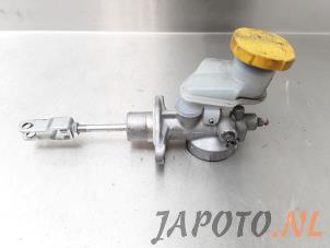 Used Clutch slave cylinder Subaru Forester (SH) 2.0D Price € 36,24 Inclusive VAT offered by Japoto Parts B.V.