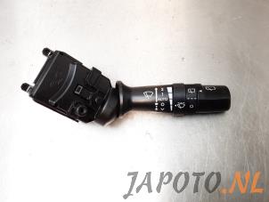 Usados Interruptor de limpiaparabrisas Kia Sportage (SL) 2.0 CRDi 16V VGT 4x4 Precio € 42,29 IVA incluido ofrecido por Japoto Parts B.V.