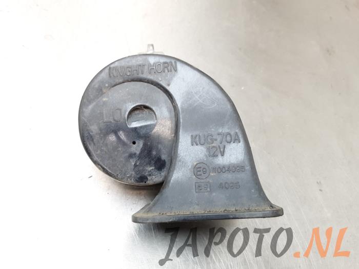Używane Klakson Mazda CX-7 2.3 MZR DISI Turbo 16V Cena € 10,45 Procedura marży oferowane przez Japoto Parts B.V.