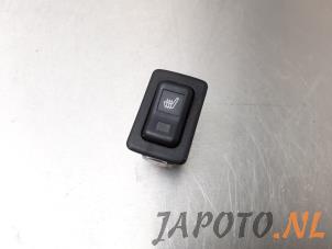 Used Seat heating switch Mazda CX-7 2.3 MZR DISI Turbo 16V Price € 14,95 Margin scheme offered by Japoto Parts B.V.