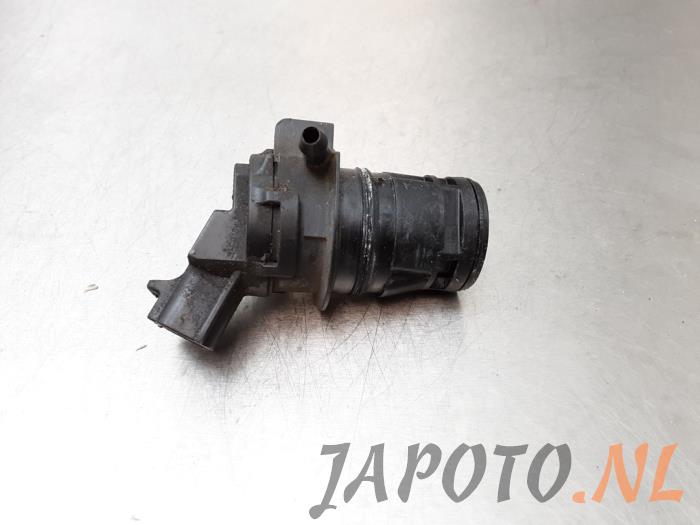 Używane Pompa spryskiwacza tyl Mazda CX-7 2.3 MZR DISI Turbo 16V Cena € 10,49 Procedura marży oferowane przez Japoto Parts B.V.