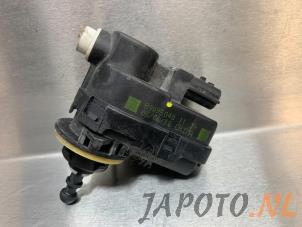 Used Headlight motor Nissan Juke (F15) 1.6 16V Price € 24,95 Margin scheme offered by Japoto Parts B.V.