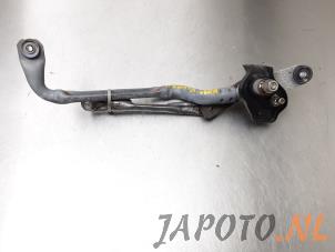 Used Wiper mechanism Toyota Yaris III (P13) 1.0 12V VVT-i Price € 29,95 Margin scheme offered by Japoto Parts B.V.