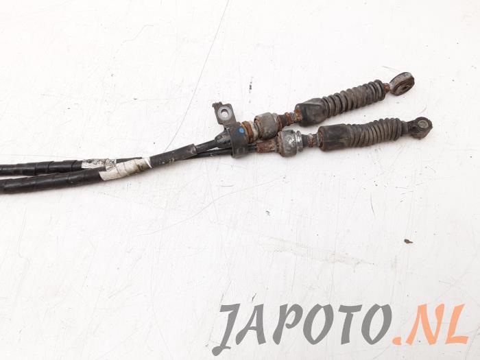 Gearbox shift cable from a Subaru Forester (SH) 2.0D 2011