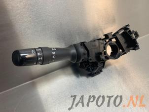 Używane Przelacznik swiatel Lexus IS (E2) 250 2.5 V6 24V Cena € 39,95 Procedura marży oferowane przez Japoto Parts B.V.