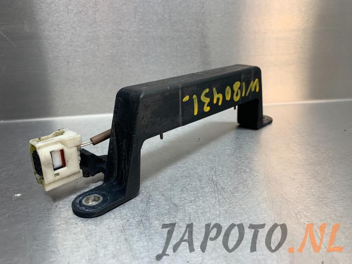 Używane Keyless Entry-Antena Lexus IS (E2) 250 2.5 V6 24V Cena € 36,70 Procedura marży oferowane przez Japoto Parts B.V.