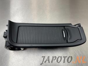 Used Storage compartment Honda Civic (FK1/2/3) 1.8i VTEC 16V Price € 29,95 Margin scheme offered by Japoto Parts B.V.