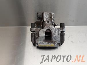 Usagé Etrier de frein (pince) arrière droit Honda Civic (FK1/2/3) 1.8i VTEC 16V Prix € 74,99 Règlement à la marge proposé par Japoto Parts B.V.