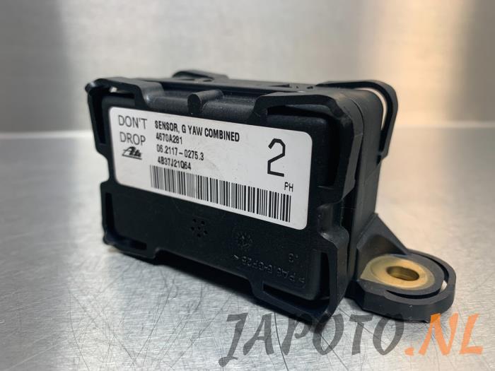 Begagnade Styrvinkelsensor Mitsubishi Outlander (CW) 2.4 16V Mivec 4x2 Pris € 62,95 Marginaltabell erbjuds av Japoto Parts B.V.
