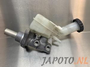 Używane Glówny cylinder hamulcowy Mitsubishi Outlander (CW) 2.4 16V Mivec 4x2 Cena € 34,95 Procedura marży oferowane przez Japoto Parts B.V.