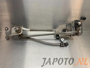Used Wiper mechanism Mitsubishi Outlander (CW) 2.4 16V Mivec 4x2 Price € 49,95 Margin scheme offered by Japoto Parts B.V.