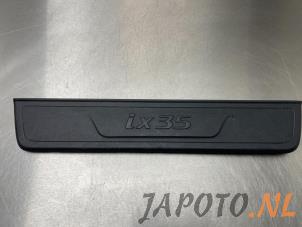 Used Door sill right Hyundai iX35 (LM) 1.6 GDI 16V Price € 14,95 Margin scheme offered by Japoto Parts B.V.