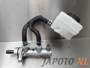 Używane Glówny cylinder hamulcowy Lexus RX (L2) 300 V6 24V VVT-i Cena € 39,95 Procedura marży oferowane przez Japoto Parts B.V.