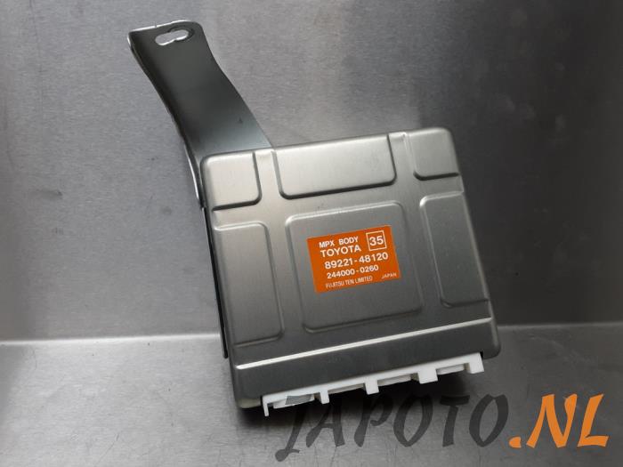 Used Body control computer Lexus RX (L2) 300 V6 24V VVT-i Price € 62,95 Margin scheme offered by Japoto Parts B.V.