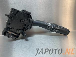 Usagé Commutateur essuie-glace Toyota Avensis Verso (M20) 2.0 D-4D 16V Prix € 29,95 Règlement à la marge proposé par Japoto Parts B.V.
