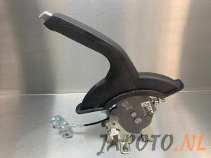 Used Parking brake lever Hyundai i20 (GBB) 1.0 T-GDI 100 12V Price € 19,95 Margin scheme offered by Japoto Parts B.V.