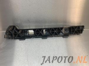 Używane Wspornik zderzaka prawy tyl Hyundai i20 (GBB) 1.0 T-GDI 100 12V Cena € 12,00 Procedura marży oferowane przez Japoto Parts B.V.