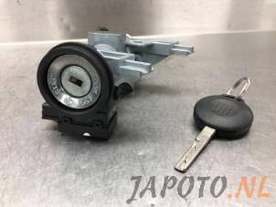 Used Ignition lock + key Mitsubishi Colt 1.3 16V Price € 45,00 Margin scheme offered by Japoto Parts B.V.