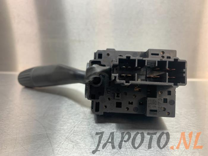 Light switch from a Honda Jazz (GD/GE2/GE3) 1.3 i-Dsi 2002