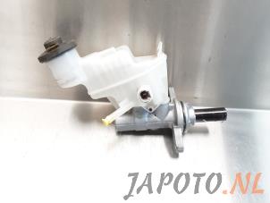 Used Master cylinder Subaru Trezia 1.33 16V Dual VVT-I Price € 34,95 Margin scheme offered by Japoto Parts B.V.