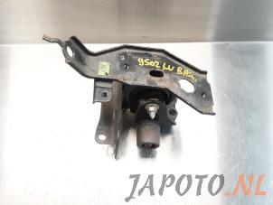 Used Gearbox mount Subaru Trezia 1.33 16V Dual VVT-I Price € 24,95 Margin scheme offered by Japoto Parts B.V.